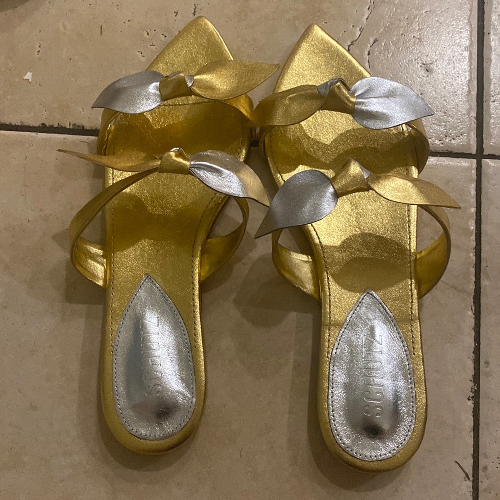 Schutz sandals - super cute and unique with bows